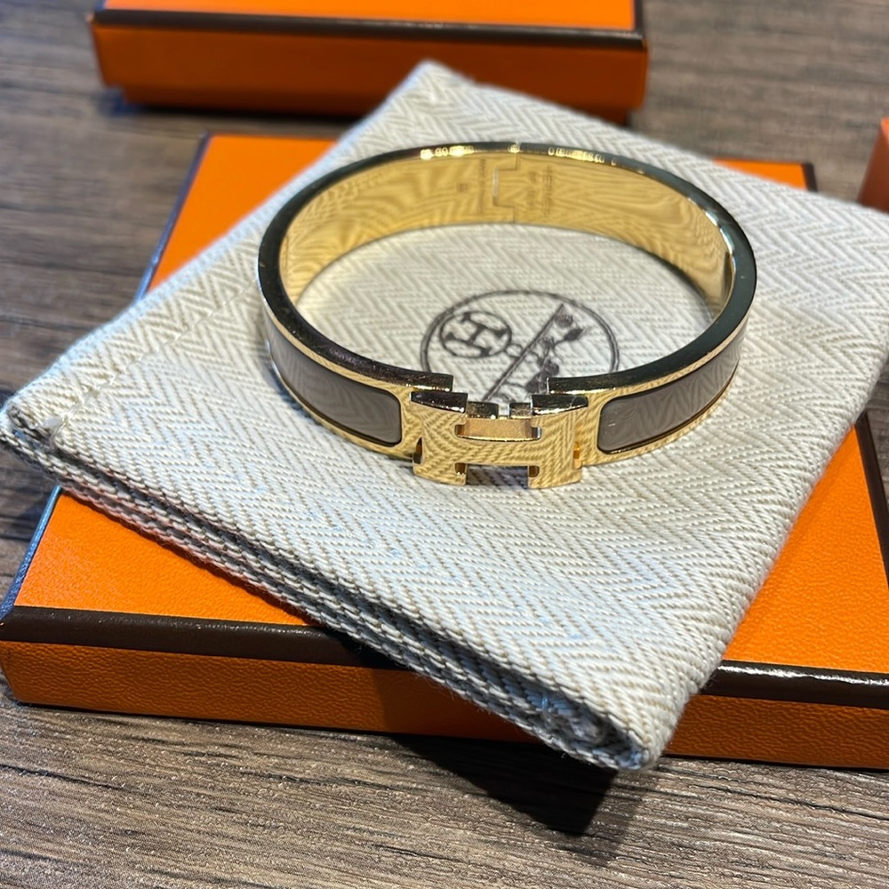 Hermes H fashion bracelet